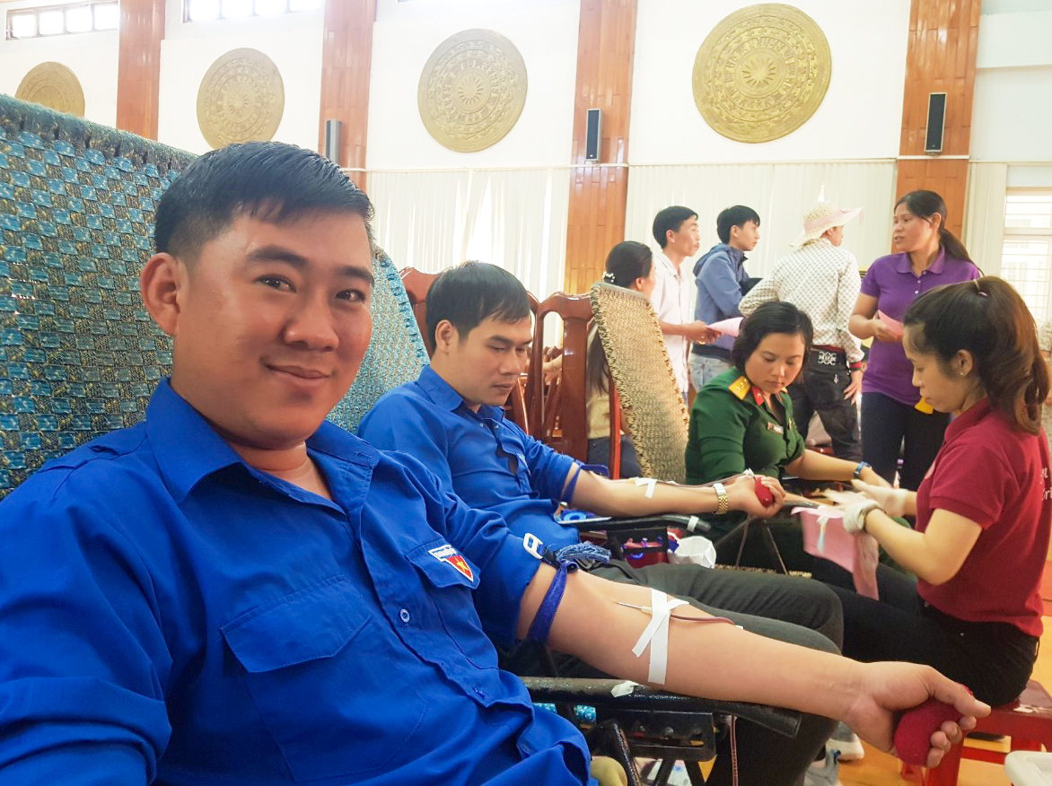 Bí thư chi đoàn gương mẫu
